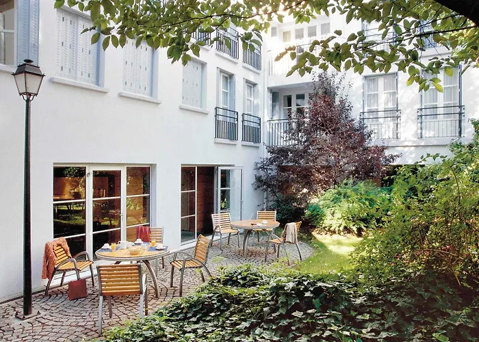 Aparthotel Adagio Paris Montmartre